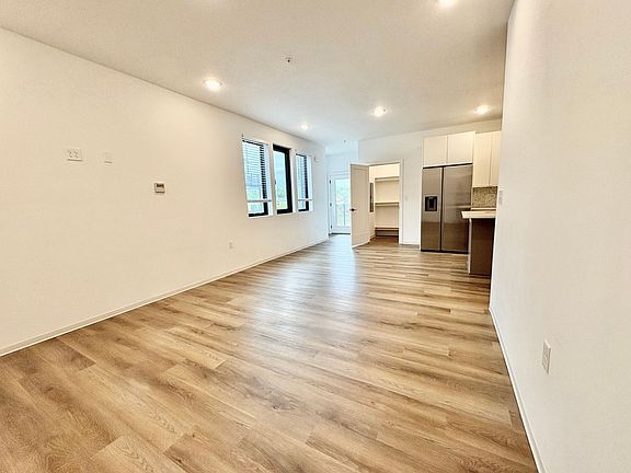 5th image of 6101 Nieman Rd #6113-7B