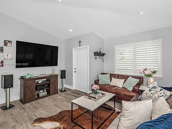 5th image of 20839 NW 2nd St