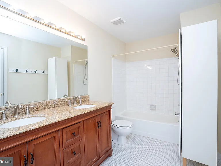 6202 Cedar Ct — Photo 18