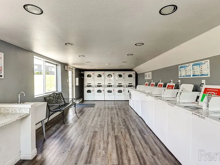 On-site Laundry Facility
