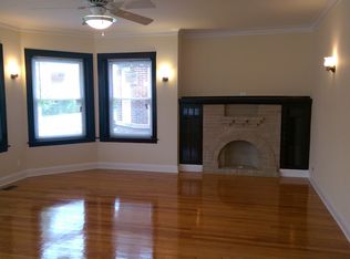8214 S Carpenter St, Chicago, IL 60620