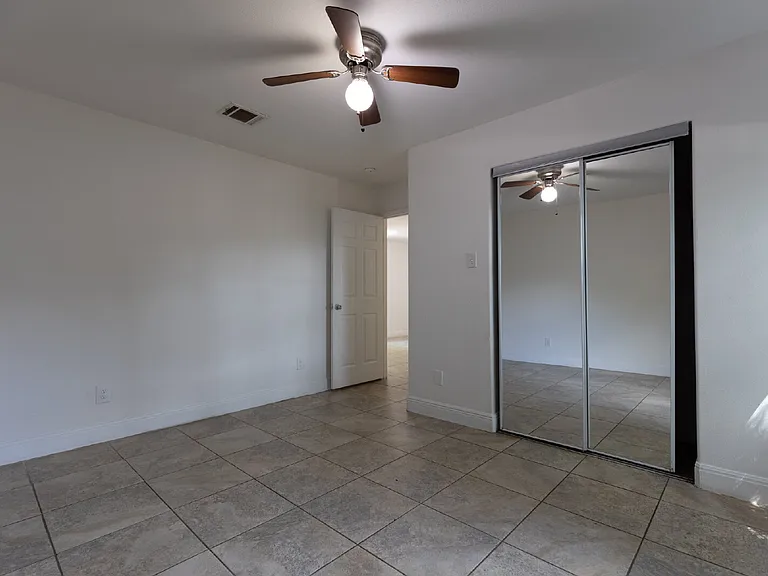 601 Coleman St #2 — Photo 21