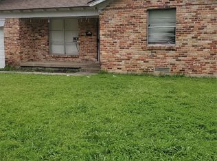 339 Beautycrest Dr, Dallas, TX 75217