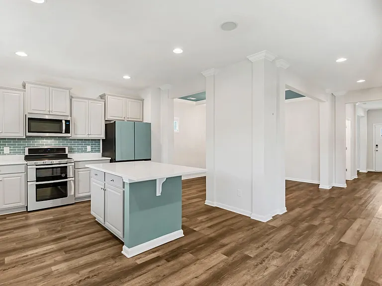 728 Bustling Branch Ln — Photo 6