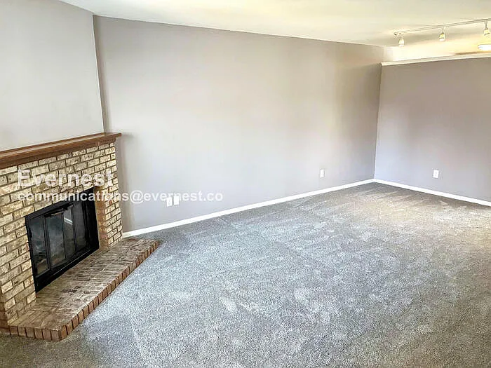 2828 Silverplume Dr #S5 — Photo 11