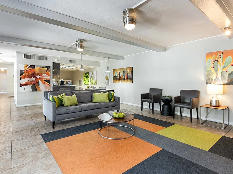 Arcadia Villa Apartments — Photo 19