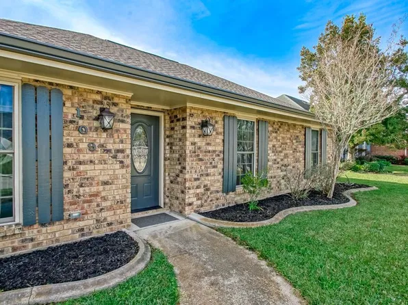 109 Belle Grove Dr, La Place, LA 70068