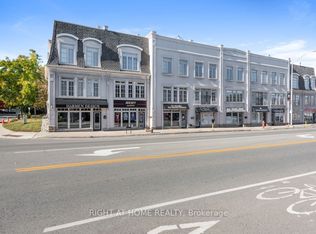 121 Lakeshore Rd W #5, Oakville, ON L6K1E2