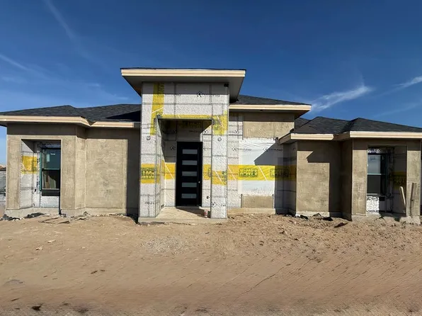 3189 Mauricio Libson Dr, Eagle Pass, TX 78852