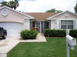 560 SE 27th Ln, Homestead, FL 33033
