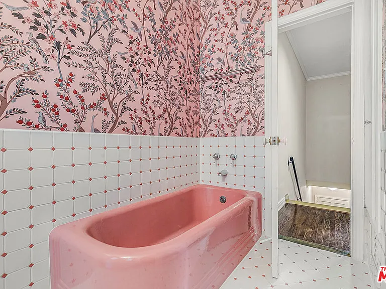 6053 Scenic Ave — Photo 22