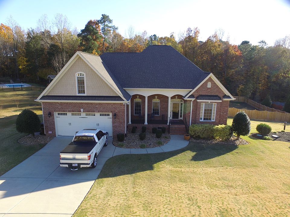 2nd image of 1108 River Chase Dr