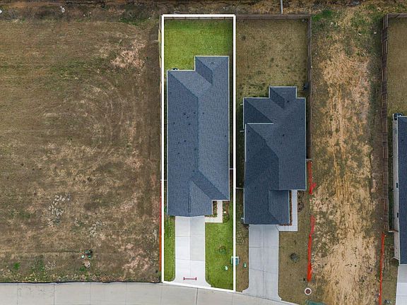 2nd image of 19555 Montgomery Ridge Way