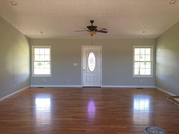 2nd image of 1020 Cavanah Ln
