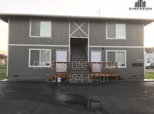218 N E St APT 1, Aberdeen, WA