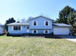 2654 Graybill Rd, Uniontown, OH 44685