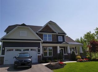 1089 Azzano Cir, Victor, NY 14564