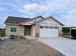 639 Kestrel Ln, Brookings, SD 57006
