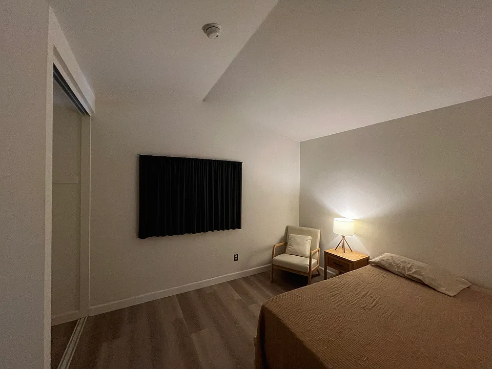 1669 Gold Dust Ct