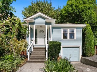 7032 15th Ave NE, Seattle, WA 98115