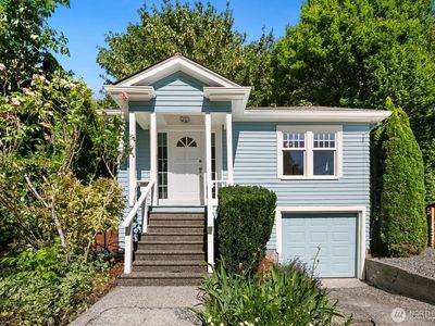 7032 15th Avenue NE, Seattle, WA, 98115