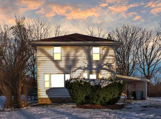 5651 S Waverly Rd, Lansing, MI 48911