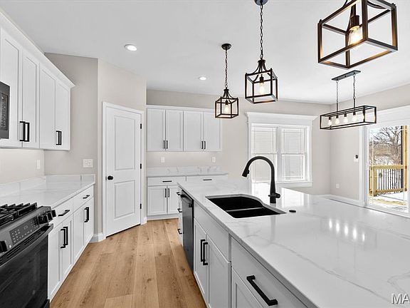 4th image of 7903 Walker Meadows Dr