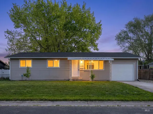 9 Villa Dr, Middleton, ID 83644