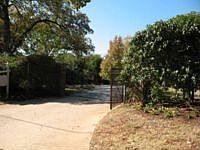 1st image of 1201 Woodlawn Blvd