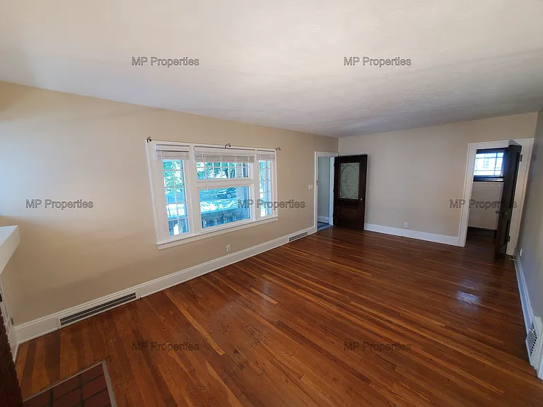 1302 Hathaway Ave #1 — Photo 6