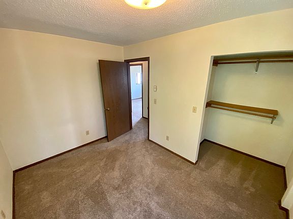 3rd image of 1509 State St APT 4