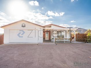 4660 Avenue La Flora Desierta, Joshua Tree, CA 92252