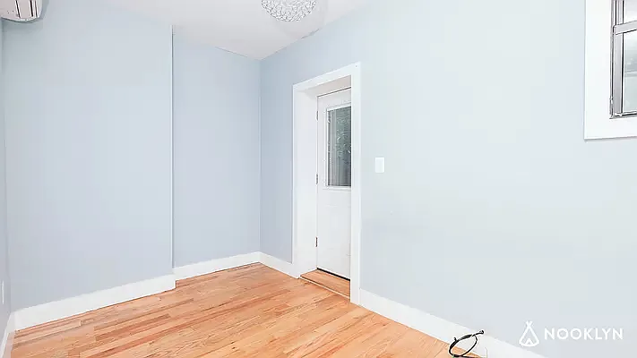 Rented by Nooklyn NYC LLC | media 13