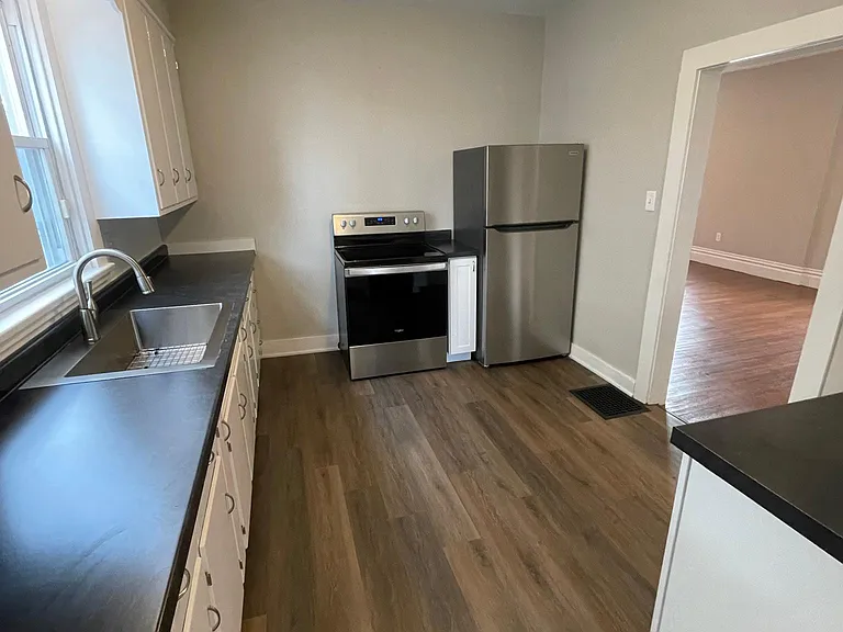 1845 Crescent Ave — Photo 15
