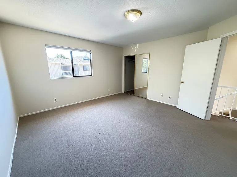 21631 - 21663 Garden Avenue — Photo 54
