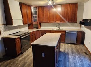 (Undisclosed Address), Severna Park, MD 21146