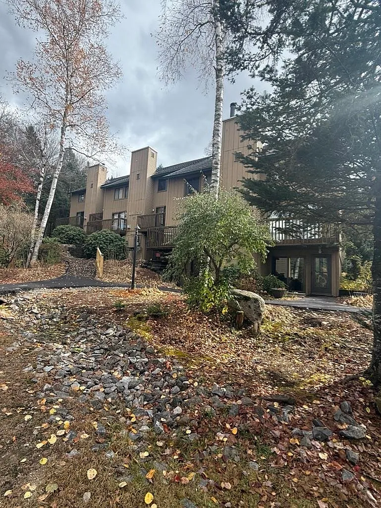 Ellsworth — Photo 4