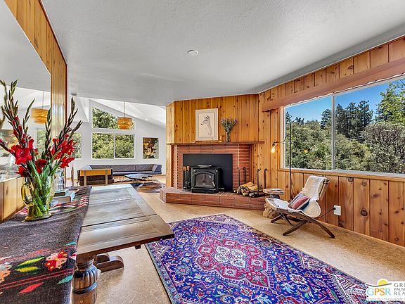 5th image of 52732 Pine Cove Rd