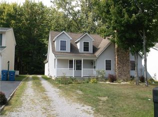 890 Jerry Dr, Hubbard, OH 44425