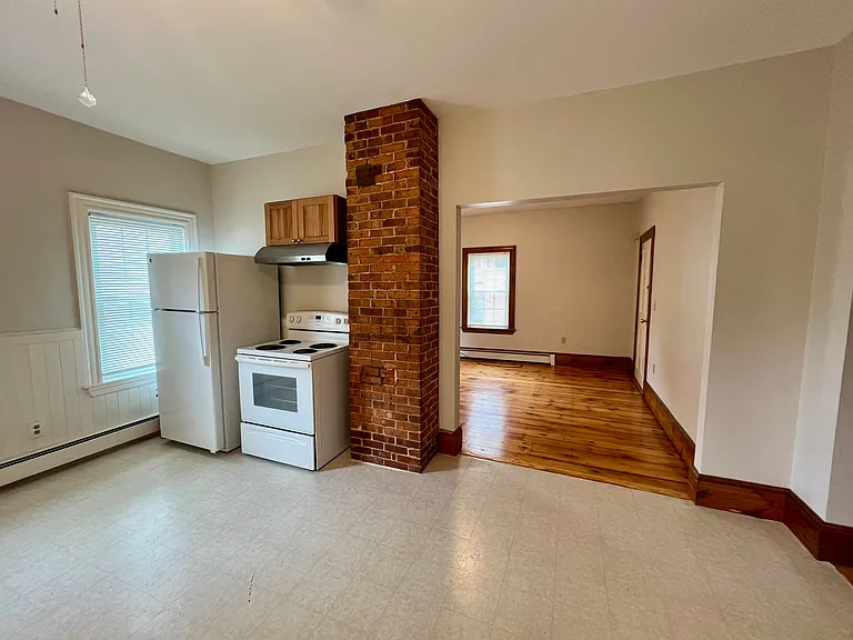 46 Pleasant St #1 — Photo 6