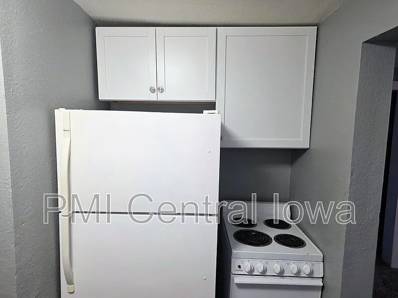 2 bed, 1.0 bath, 795 sqft, $1,100 — Photo 4