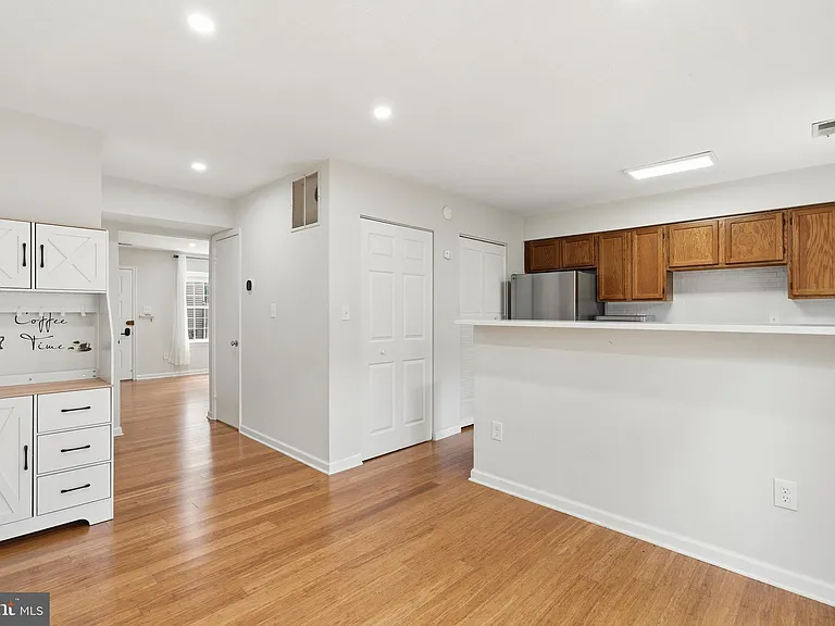 15711 Ambiance Dr — Photo 5