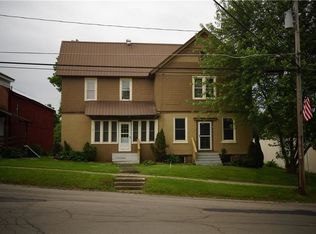 34 Main St, Sinclairville, NY