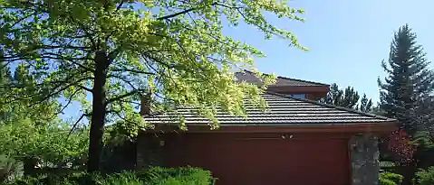 1st image of 145 Lakeview Dr