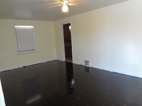 4th image of 5944 Park Ave