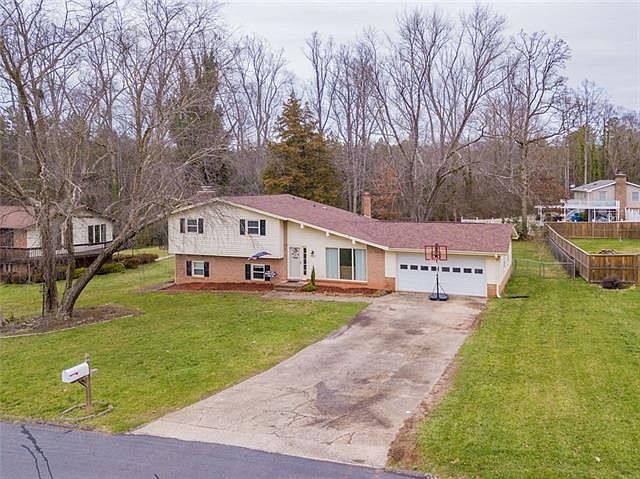 1st image of 3037 26th Avenue Pl NE