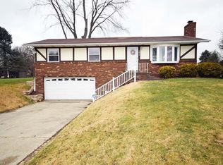 1041 Bud Dr, Clinton, OH 44216