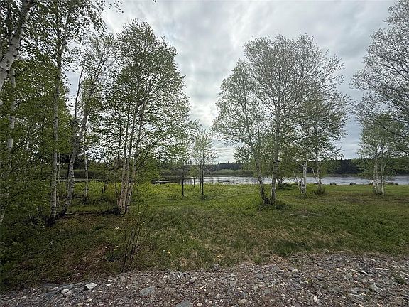 4th image of 6 Twenty Mile Road