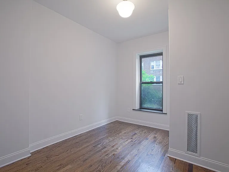 168-170 E 81st St #5A — Photo 6