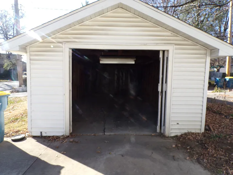 247 S Kansas St — Photo 40